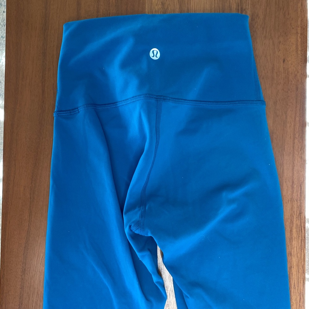 Lululemmon leggings
